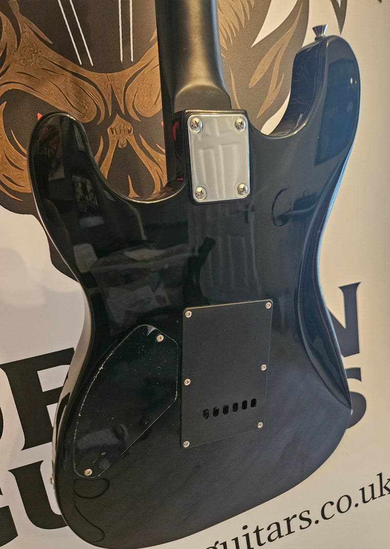 ST-750 Electric Guitar