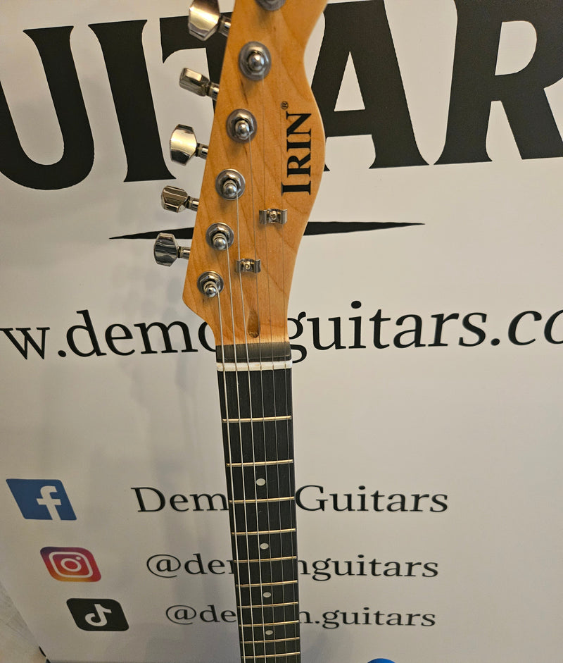 R-160 Electric Guitar