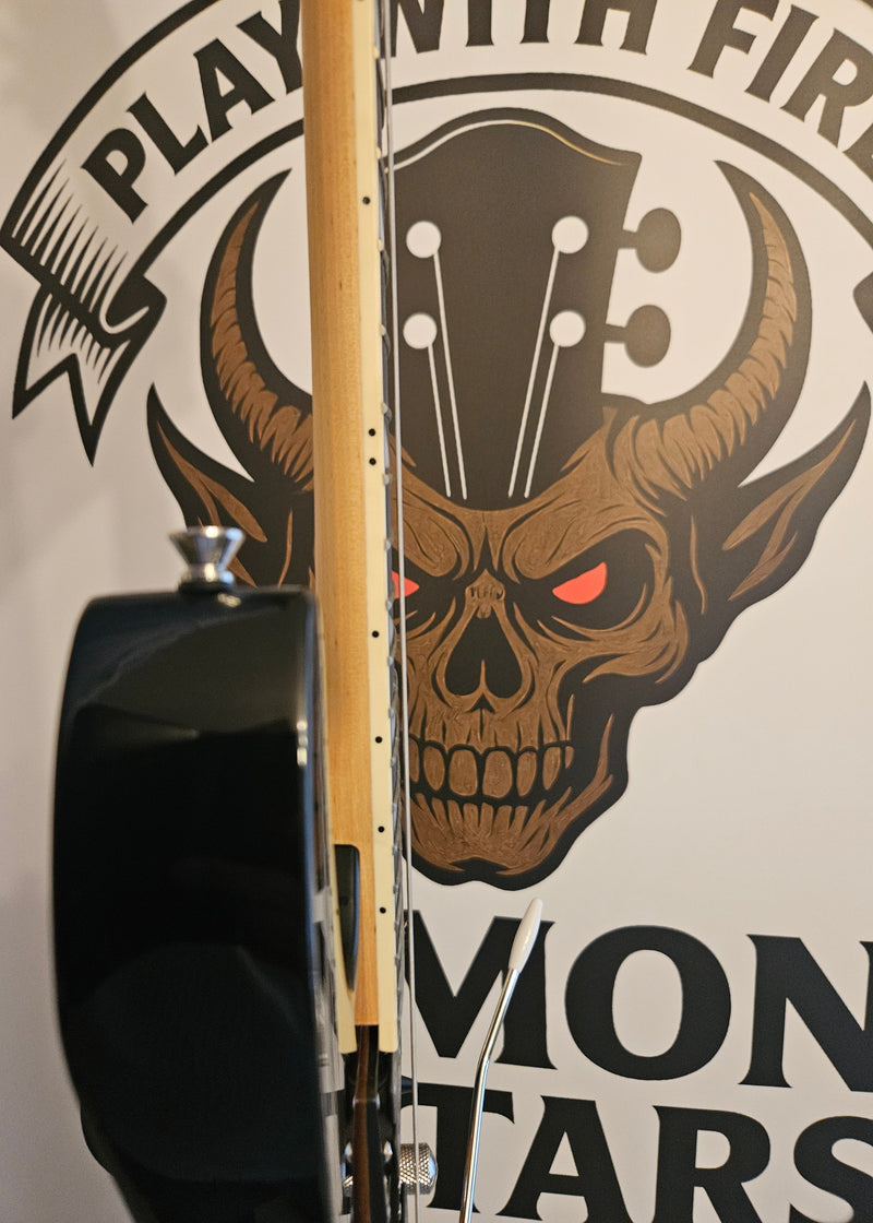 R-170 Electric Guitar